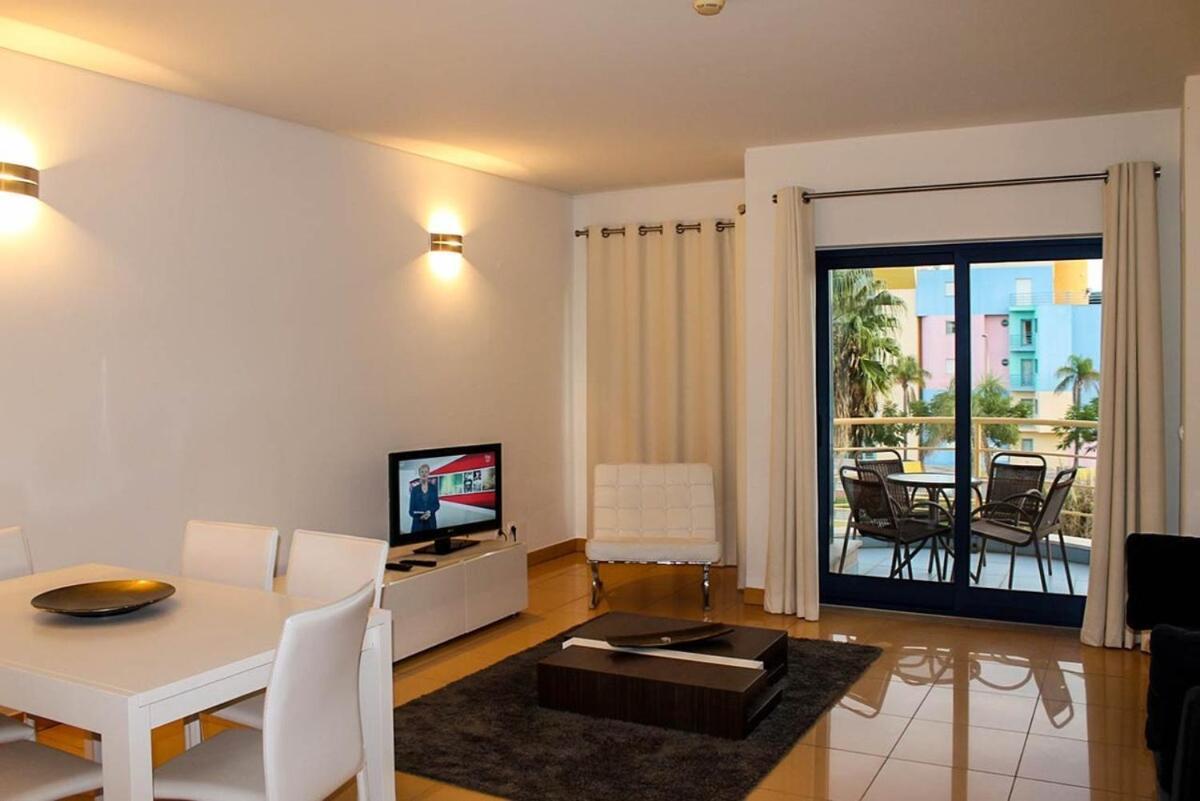 Apartamentos Da Orada T1- A122 Marina De アルブフェイラ エクステリア 写真